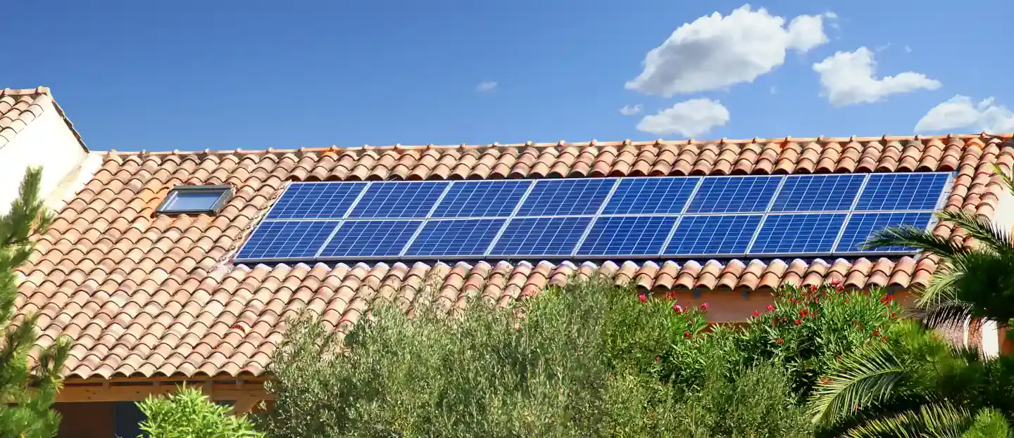 Installation panneaux solaires 